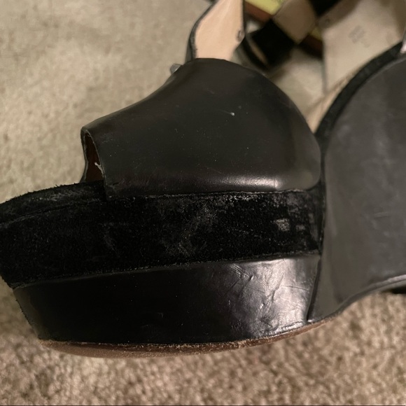 EUC Modern Vintage T-strap sandals size 7 - Picture 9 of 9